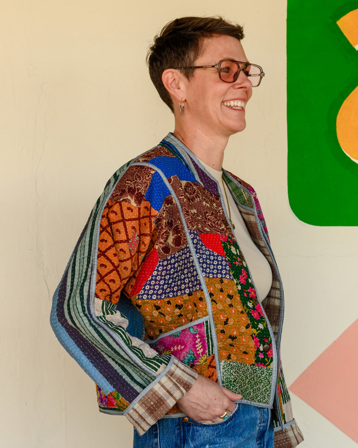 Person wearing a quilted jacket