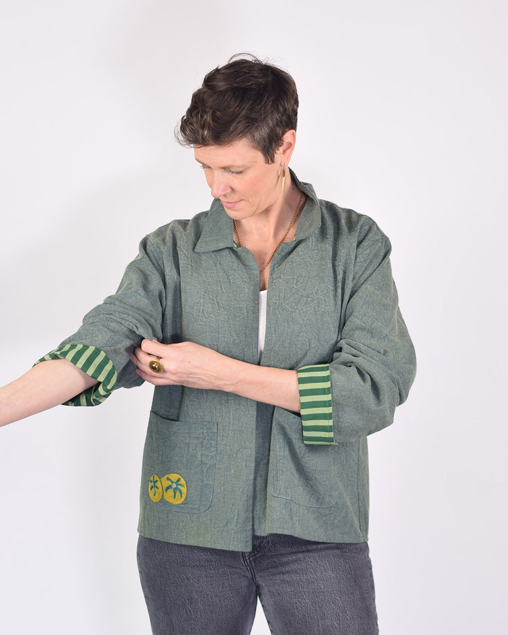 Lightweight "Eat Your Greens" Canvas Embroidered Jacket - Green image 5