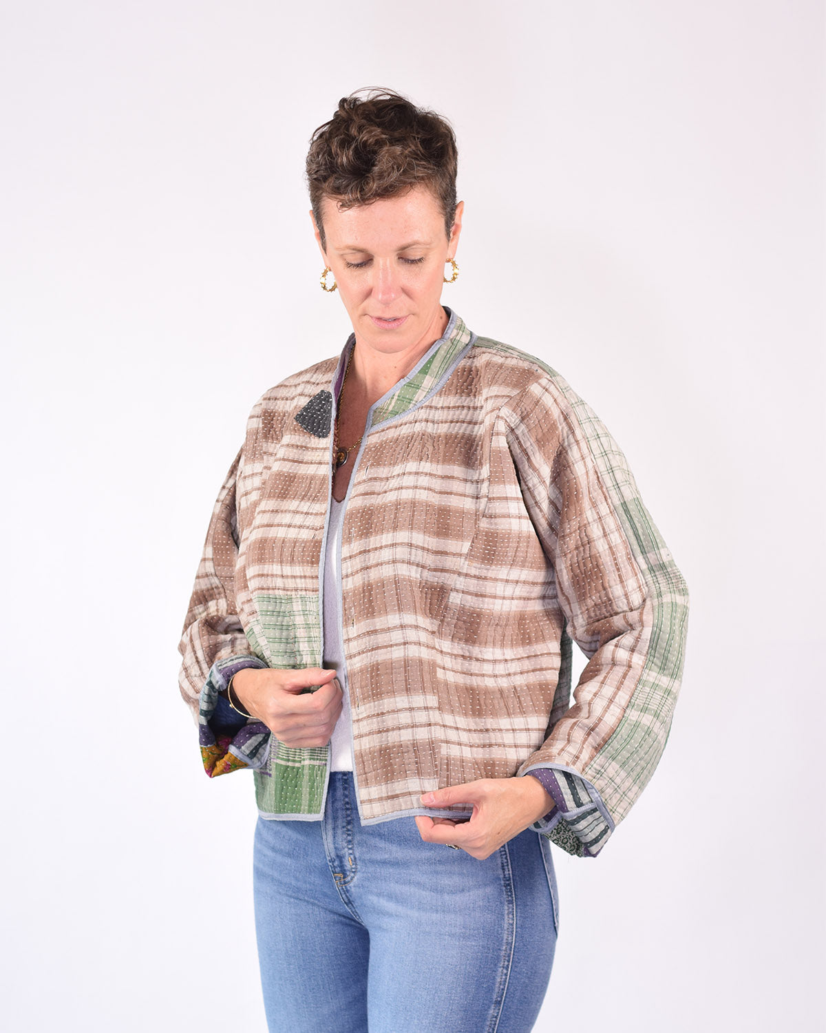 Sofie Cropped Quilted Reversible Patchwork Kantha Jacket -10