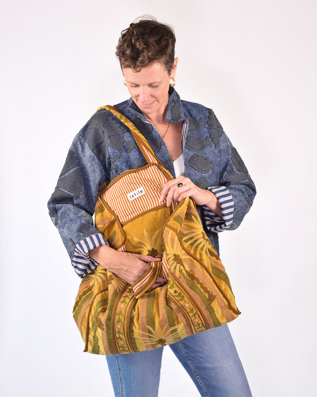Velvet Suzani Embroidered Oversized Tote Bag - 03