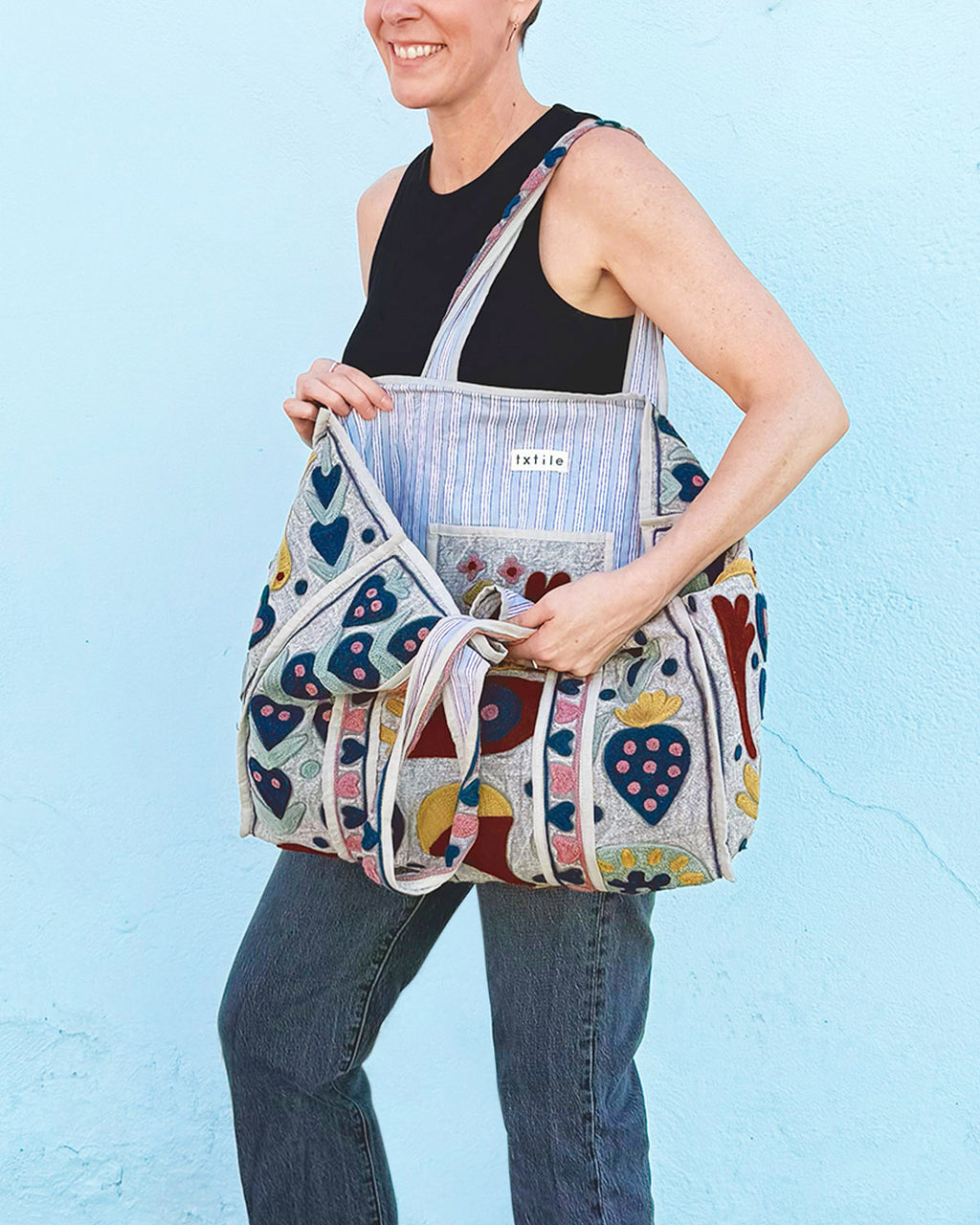 Canvas Suzani Embroidered Oversized Tote Bag - 03 image 0