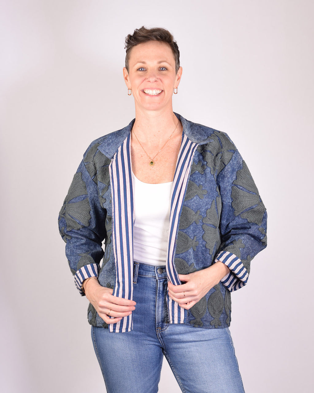 Denim Suzani Embroidered Jacket - 01 image 3