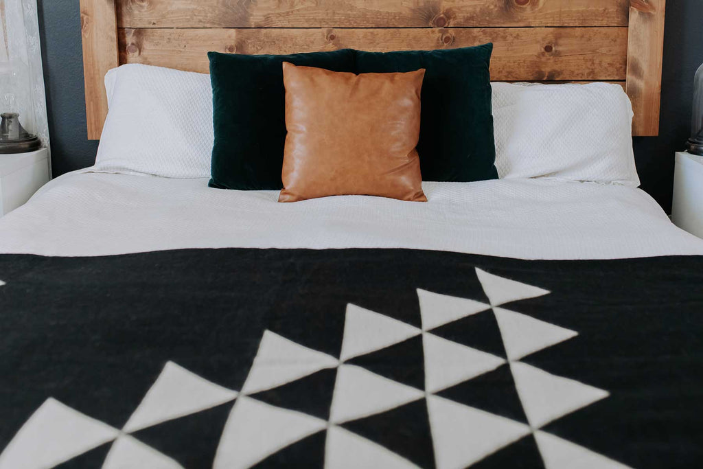 Beyond Borders Wasi Collection Blanket image 9