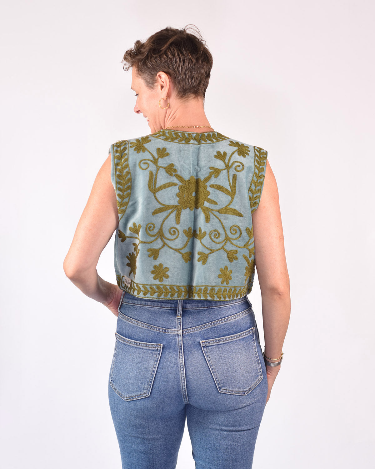 Cassie Velvet Vest - 05