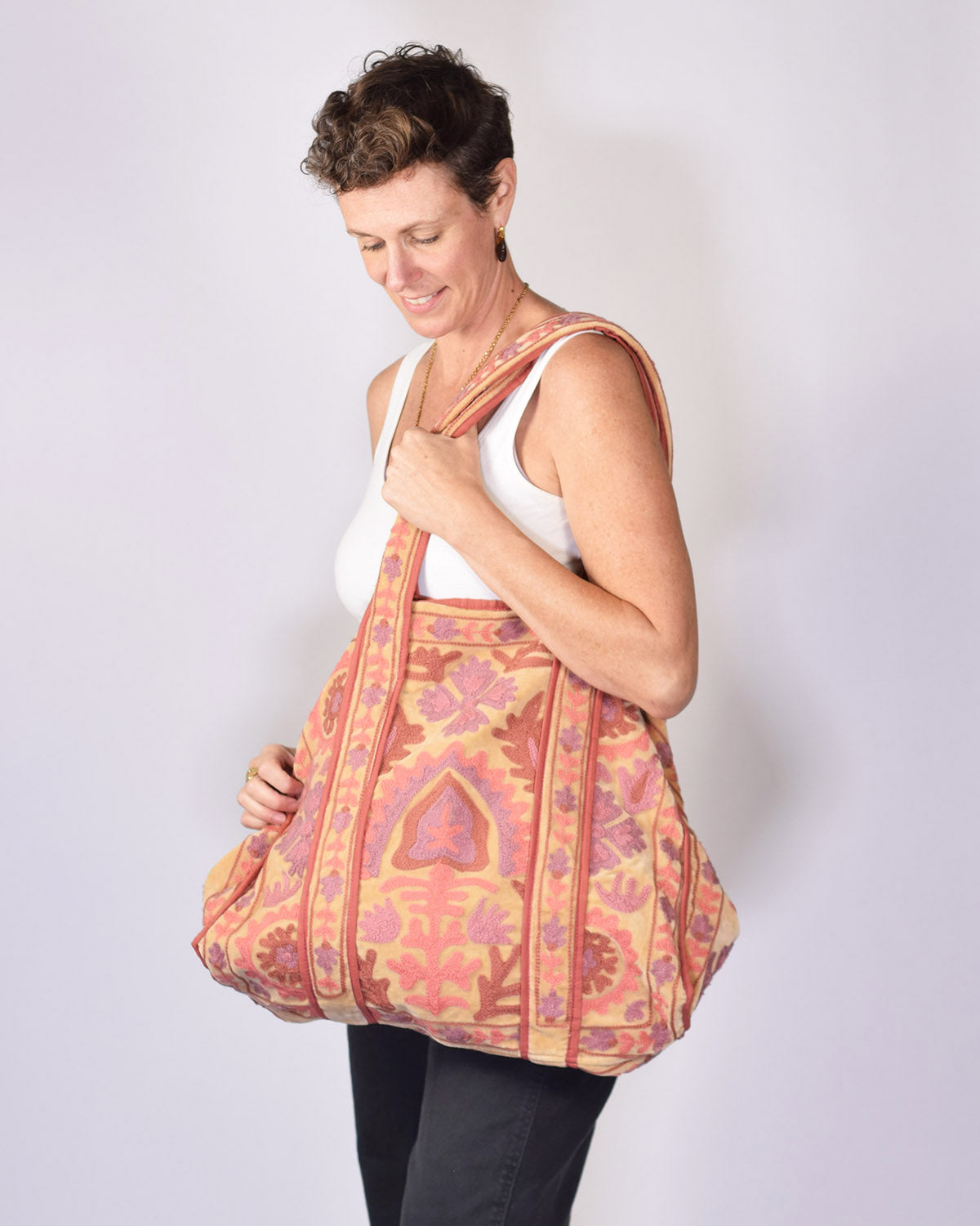 Velvet Suzani Embroidered Oversized Tote Bag - 05