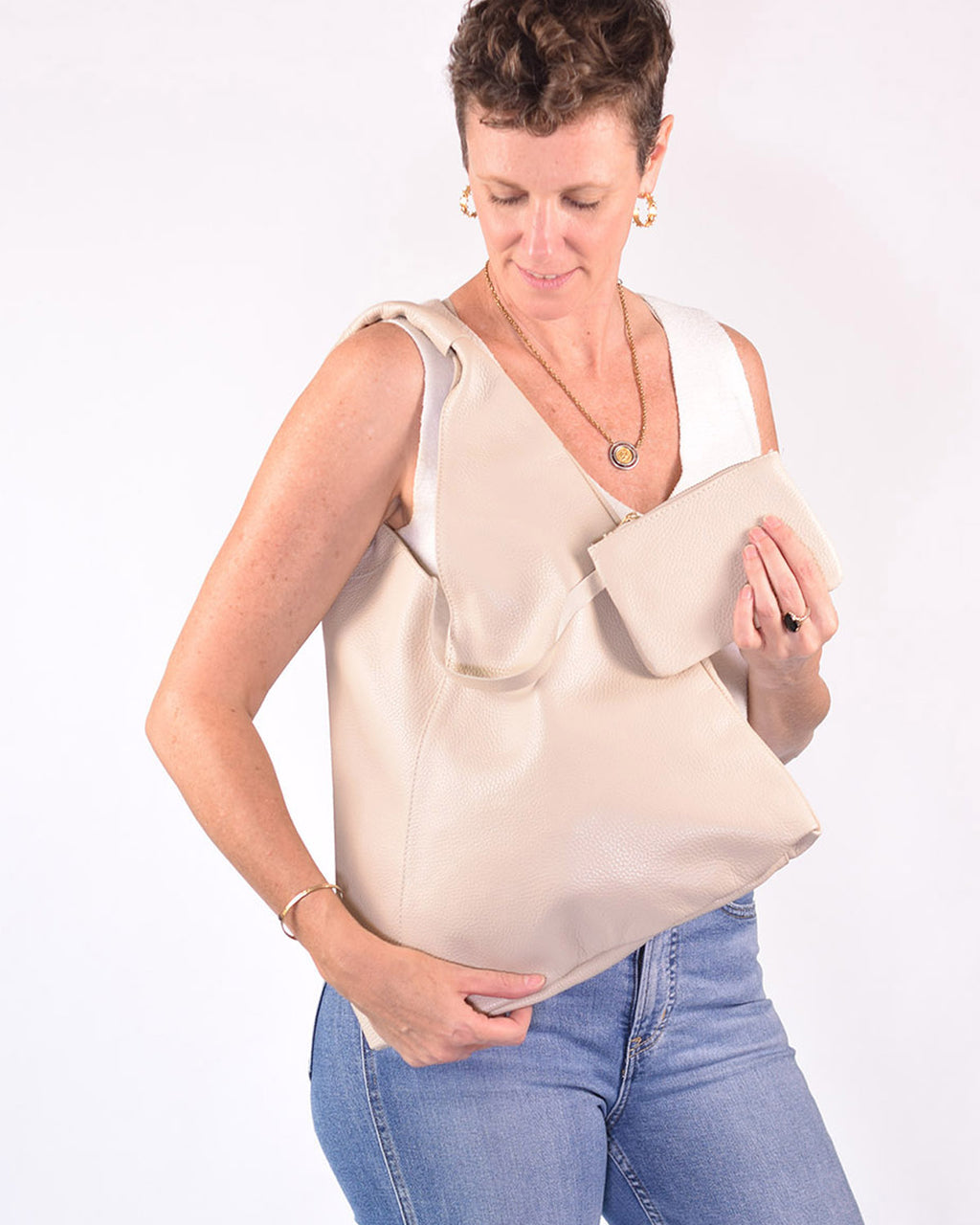 Medium Italian Leather Boho Triangle Tote Bag - Bone