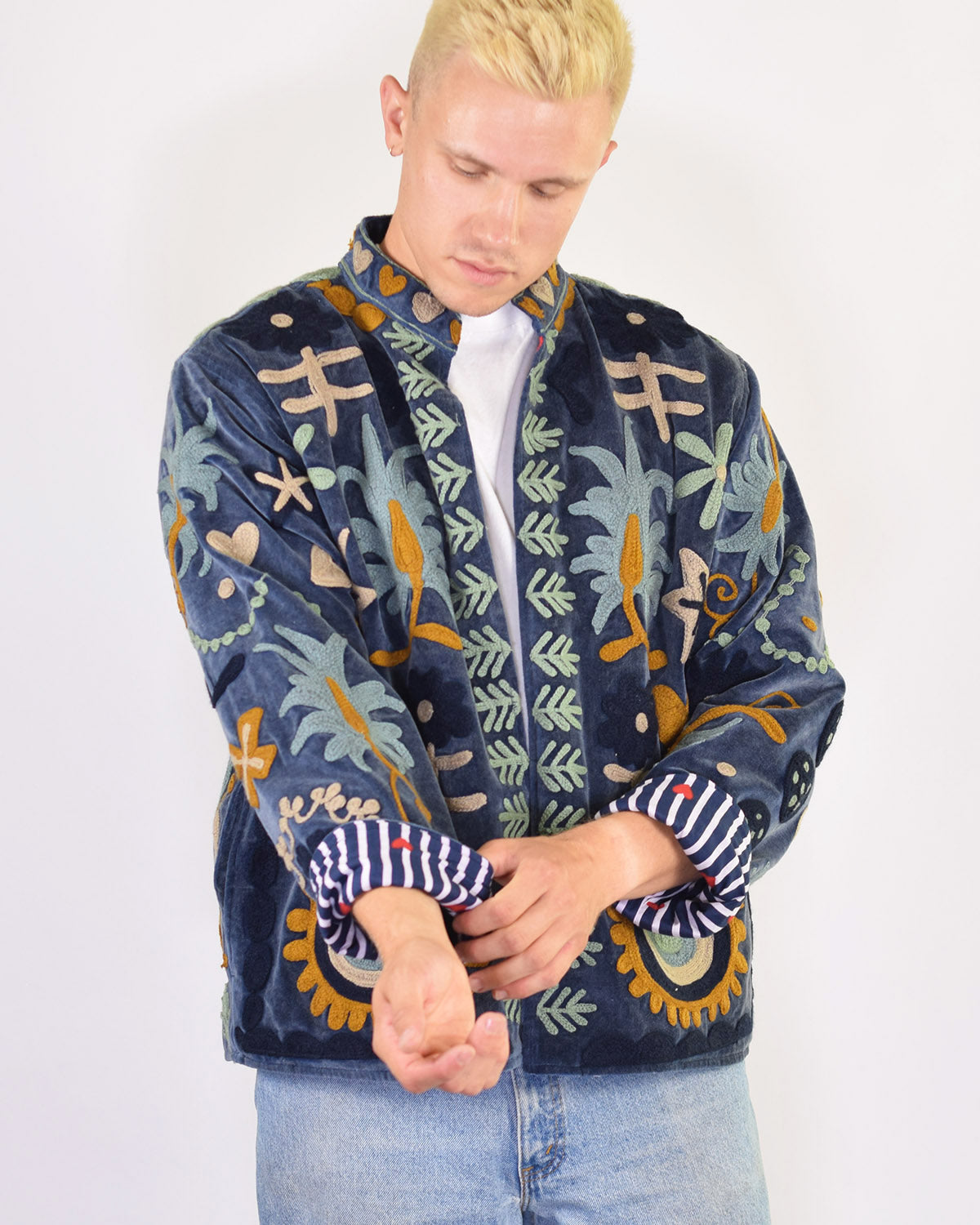XL - Extended Sized - "Mountain of Love" Suzani Embroidered Velvet Jacket/Cardigan - 01