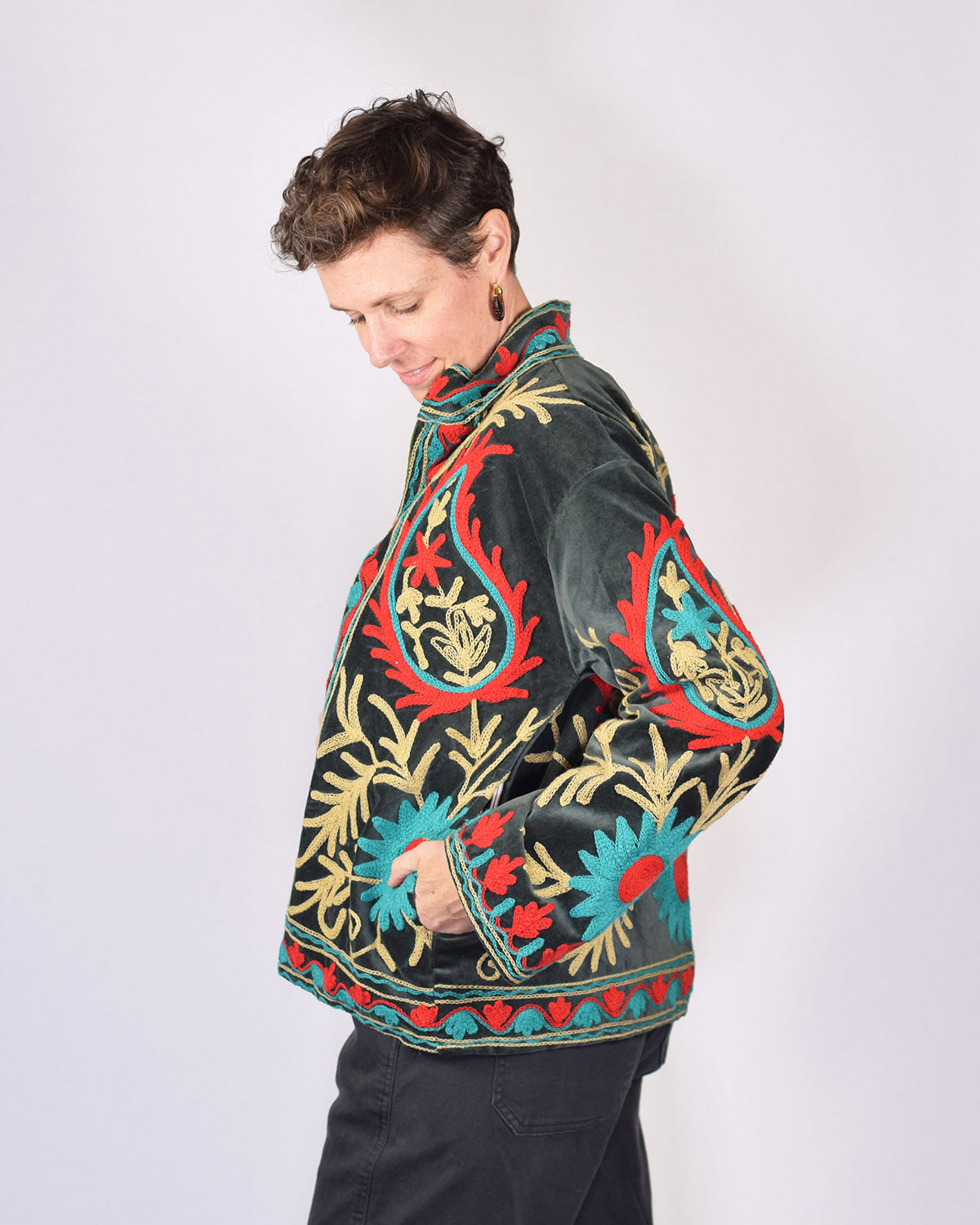 Embroidered Suzani Velvet Jacket - 11