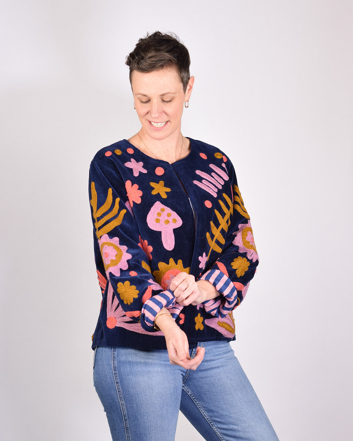 Mellow Mushroom Embroidered Velvet Jacket - 01 image 3